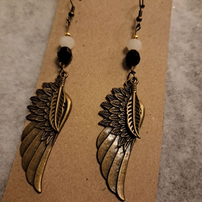 Boucles d'oreilles pendante ailes d'ange - photo numéro 4