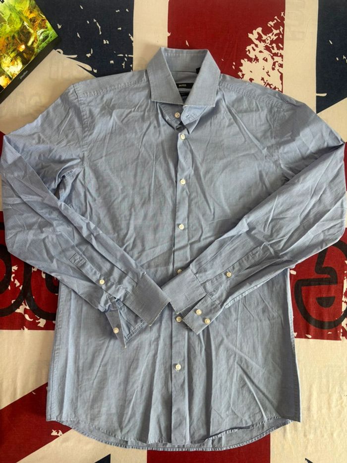 Chemise Hugo Boss taille 38 - photo numéro 2