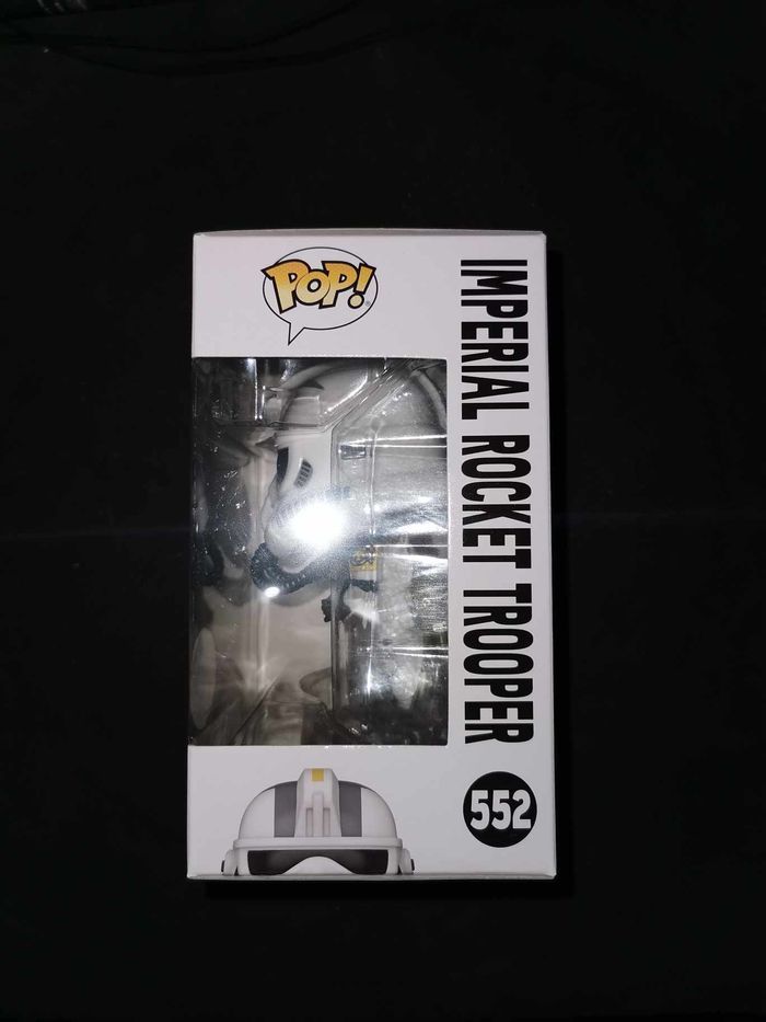 Figurine Funko Pop / Imperial Rocket Trooper N°552 / Star Wars / Spécial édition - photo numéro 2
