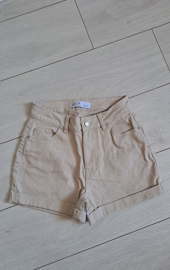 Short en jean beige - photo numéro 1