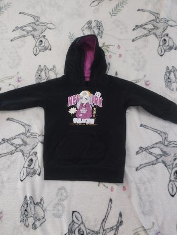 Pull a capuche 36 mois