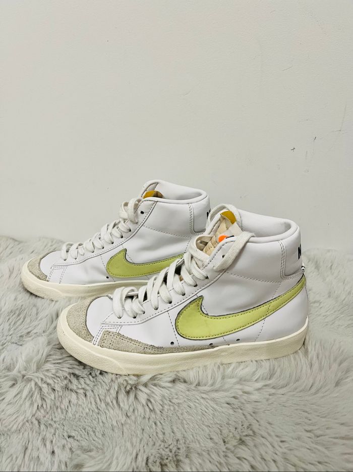 Nike blazer femme taille 37,5