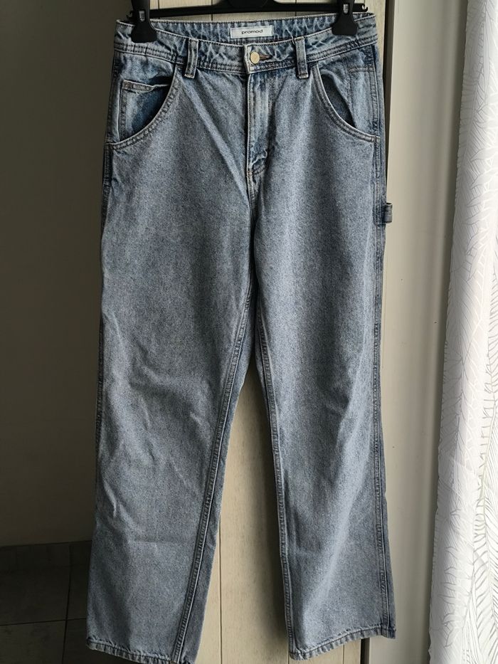 Jeans femme coupe droite plutôt large