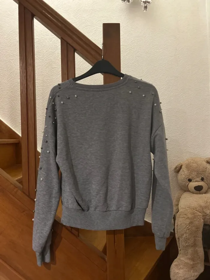 Sweat femme avec perles - photo numéro 5