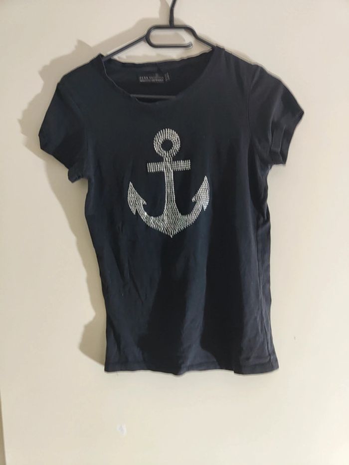 T-shirt femme 💎M💎 - photo numéro 2