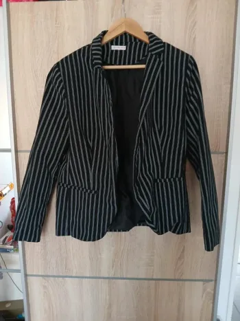 Veste classe noir rayé blanc Lady blush L 40