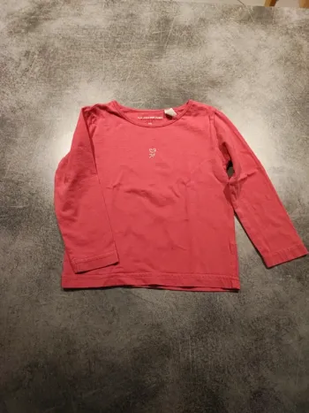 Tee shirt