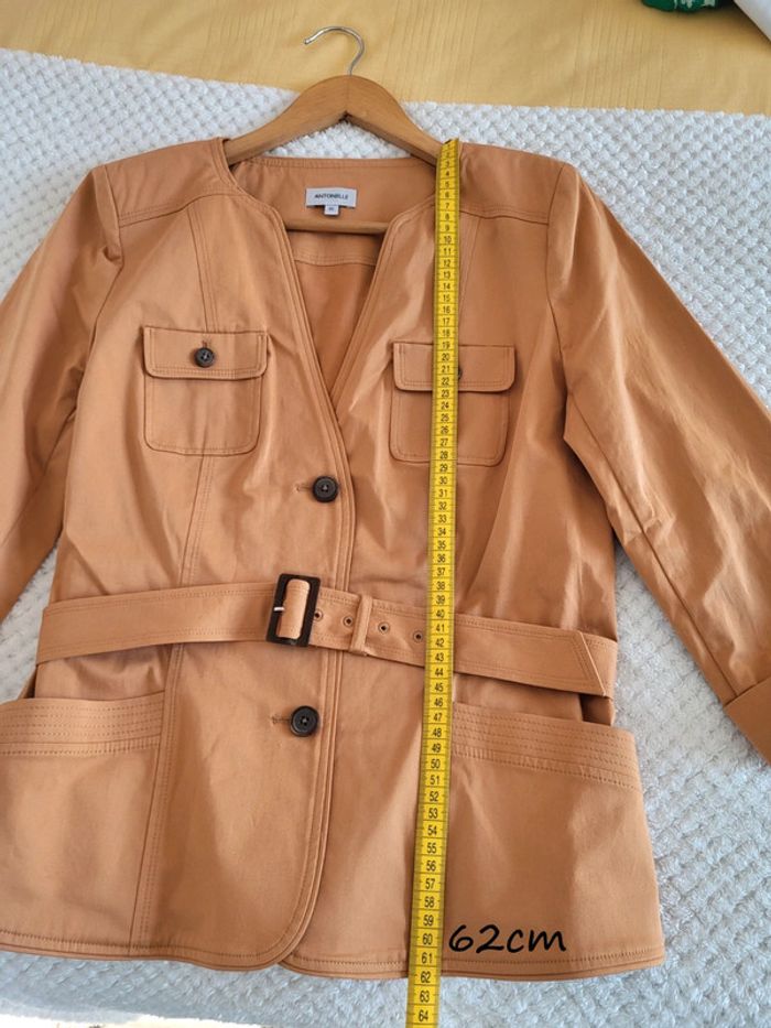 Veste blazer Antonelle taille 40 impeccable - photo numéro 3