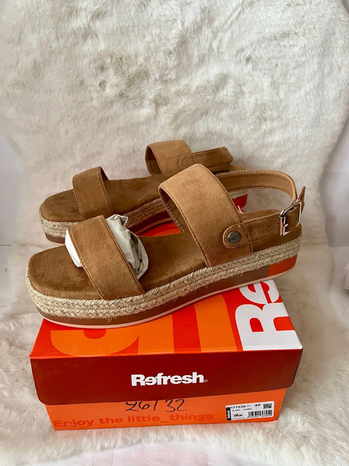 Sandales camel refresh pointure 40