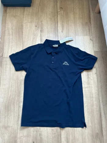 Polo bleu marine logo blanc Kappa L