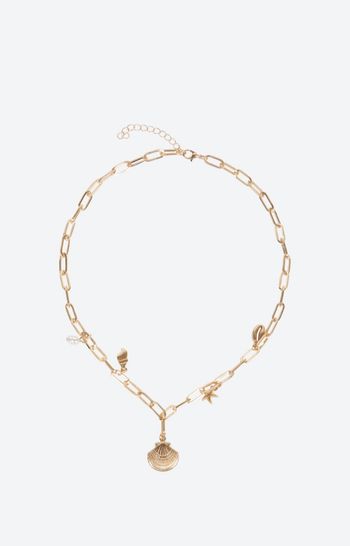un collier 🐚🦪★