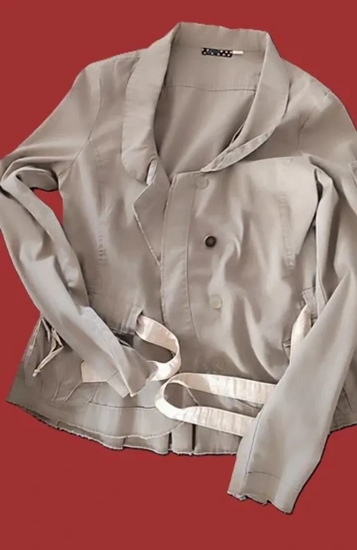 🧥 Veste femme Jost – Taille 38 (M)