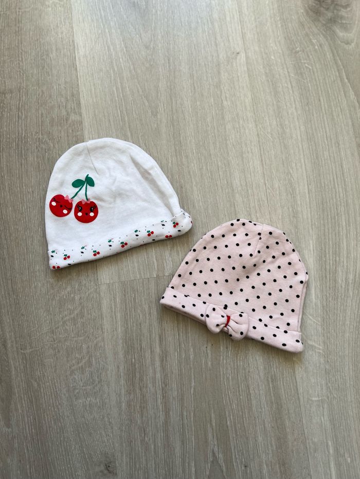 Bonnet naissance lot 1