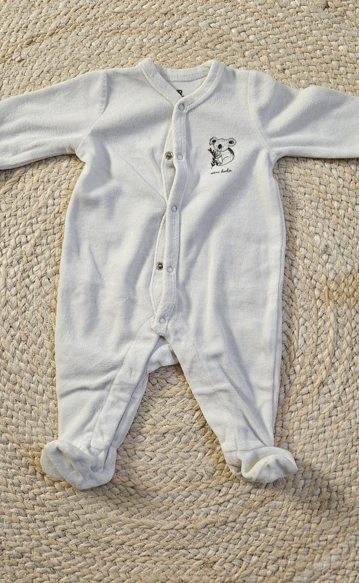 Lot 2 pyjamas velours 3mois - photo numéro 3