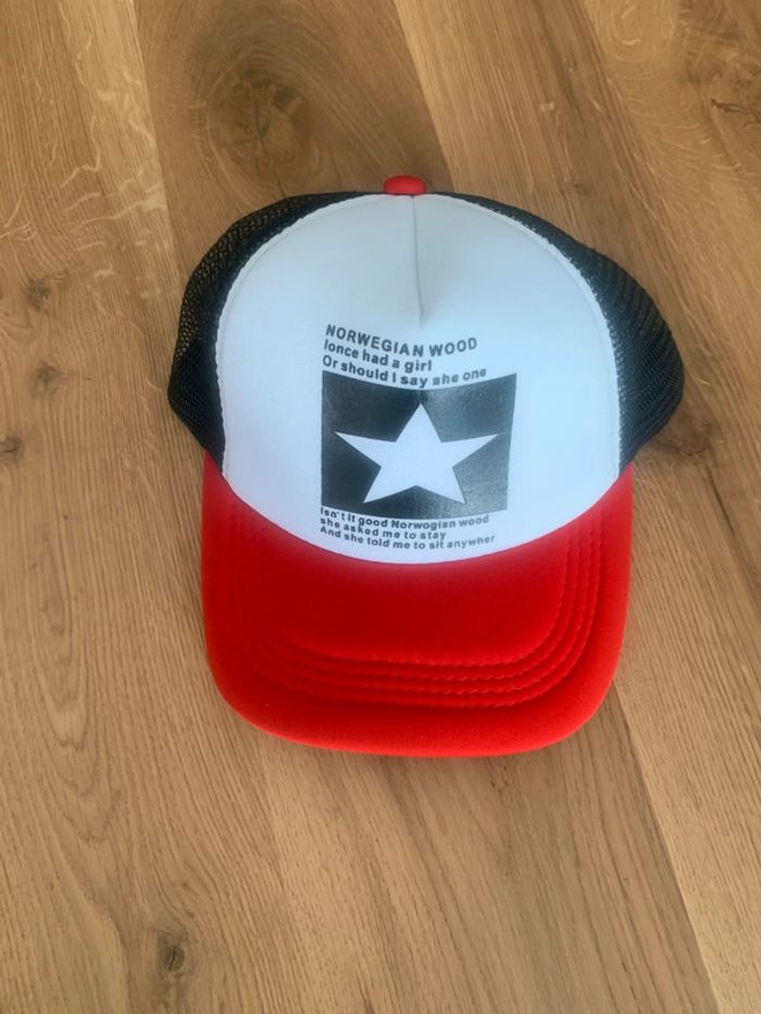 Casquette étoile