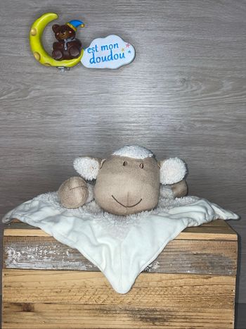 NAD15 doudou  mouton 🐑 nature et découvertes