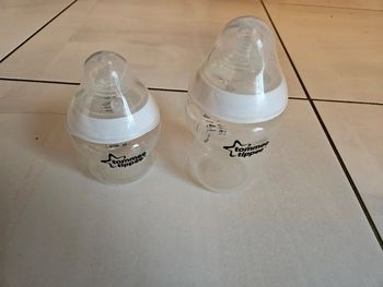 Lot de 2 biberons Tommee Tippee