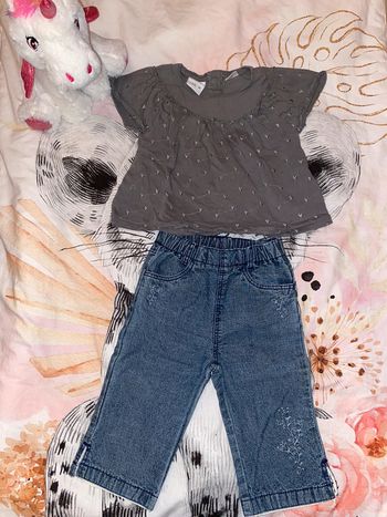 Ensemble jeans et t-shirt, taille 9-12 mois, marque Zara.