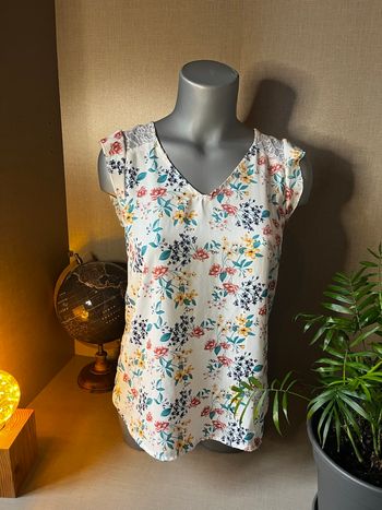 Débardeur blouse blanc fleuri avec dentelle Lola liza Taille 36 / S
