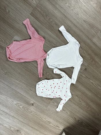 Lot de 3 bodys 6 mois