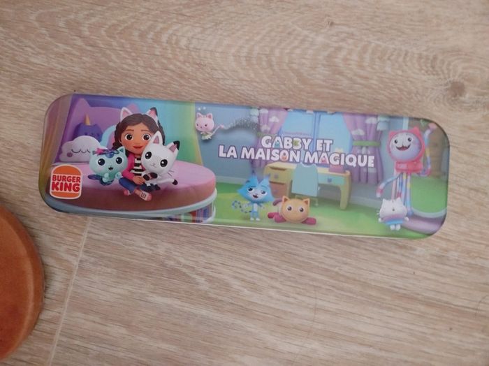 Boîte à crayons Gabby et la maison magique