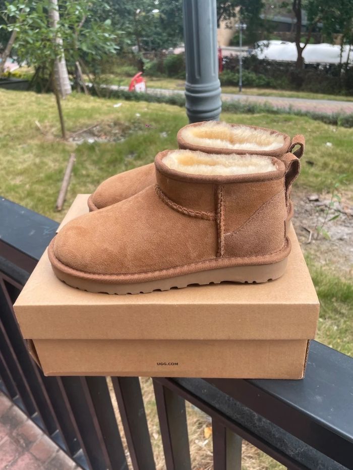 Bottes UGG Mini - Taille 39