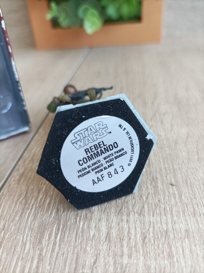 Figurine pièce d'échecs star wars rebel Commando Altaya - photo numéro 5