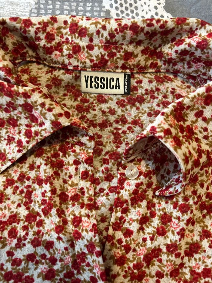 Chemise à fleur - photo numéro 2