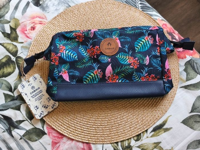 Trousse de toilette Cabaia