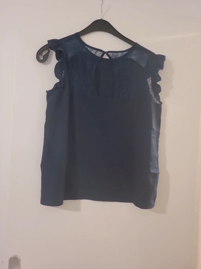 Débardeur femme manche courte dentelle,bleu marine TL 100% polyester TBE Pimkie - photo numéro 2