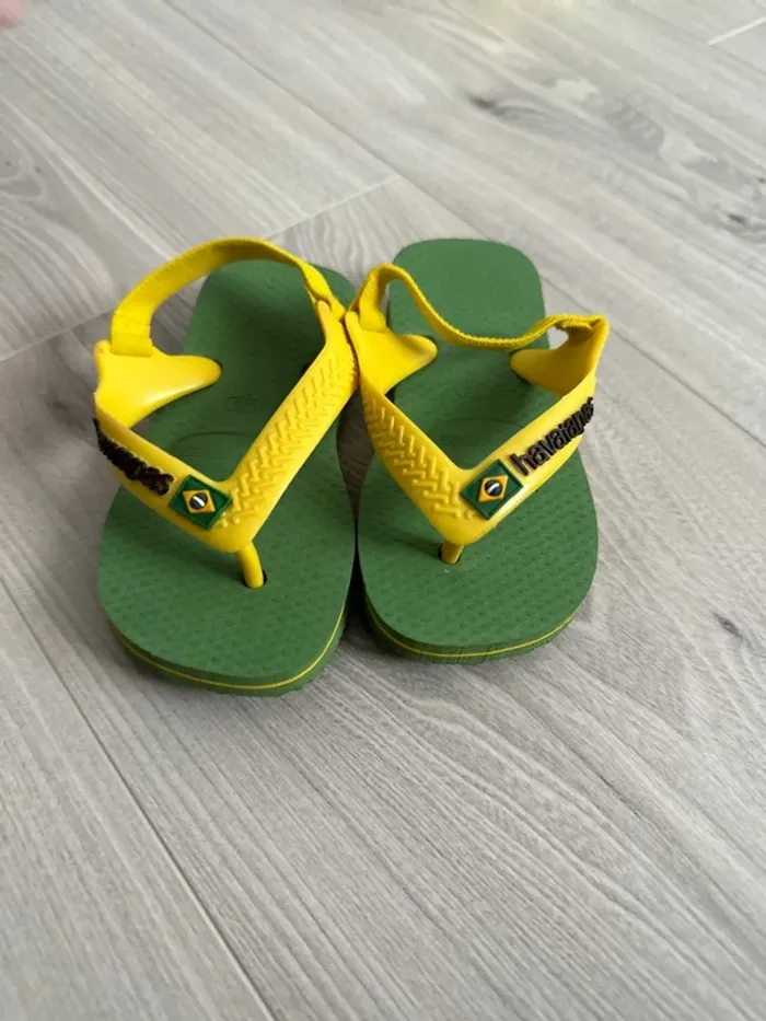 Tongs havaianas neuves sans étiquette
