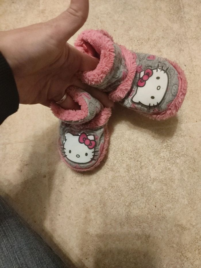 Chaussons hello Kitty 19