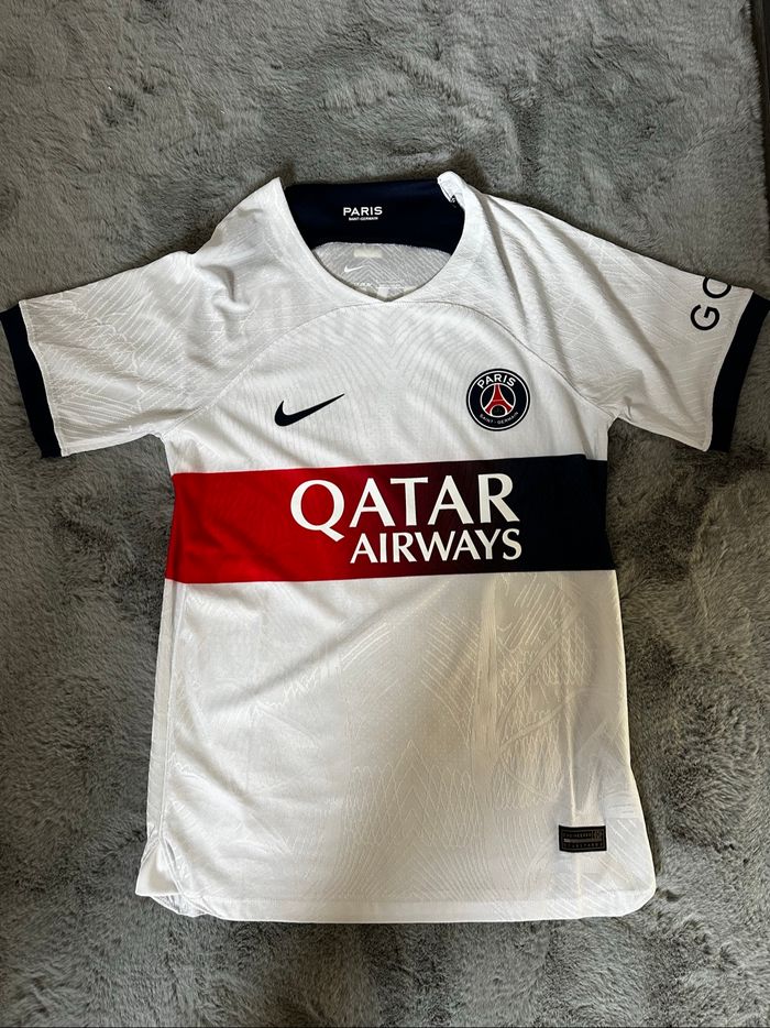 Maillot psg 23/24 Mayulu #8 taille S version player