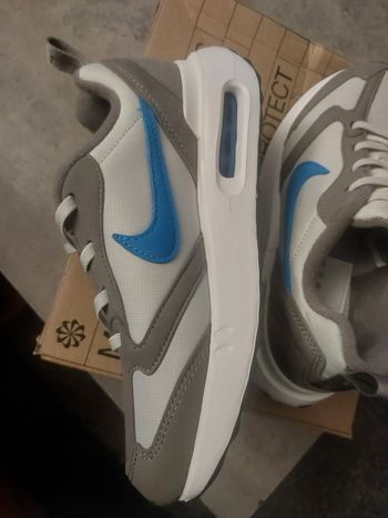 Nike air max taille 34
