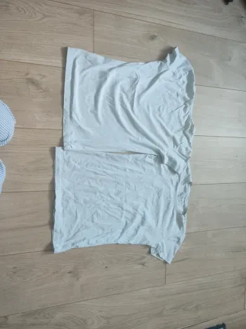 Deux T-shirt blanc