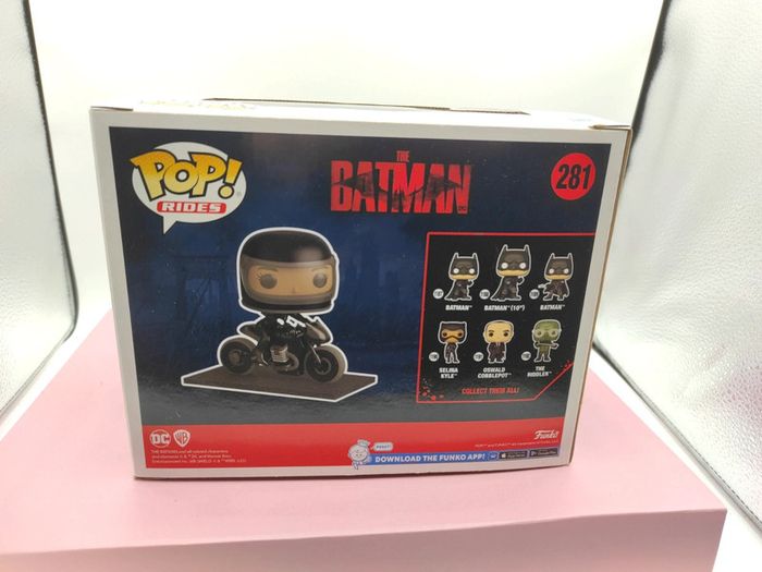 figurine funko pop rides the batman selina kyle on motorcycle - photo numéro 3