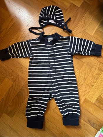 Ensemble bébé 1-2 mois pyjama bonnet marinière