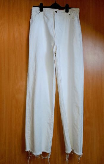Pantalon camaïeu quelques imperfections au niveau de la taille XL