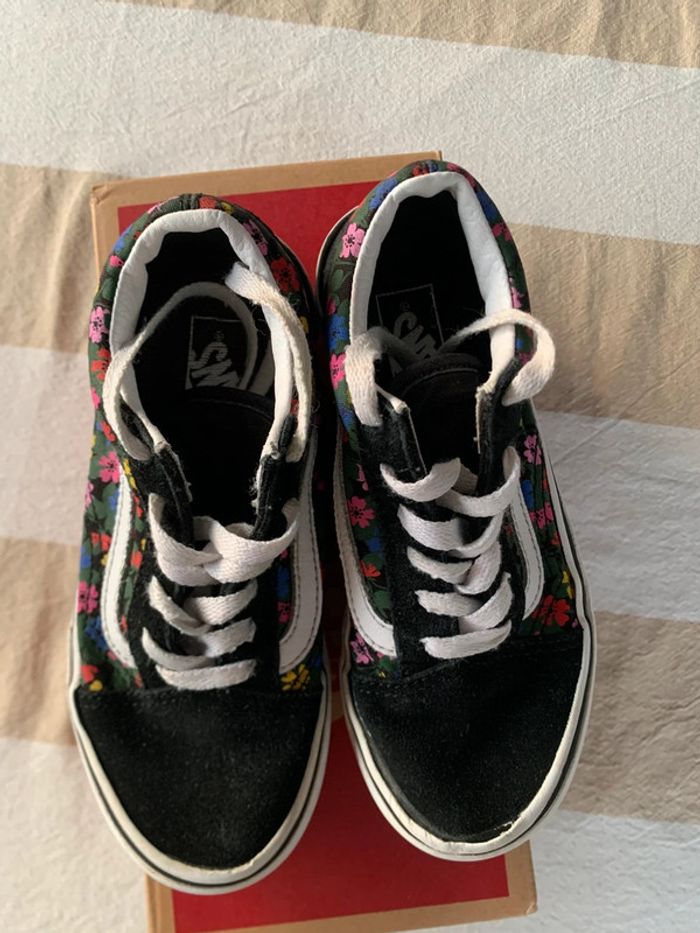 Vans fleuries pointure 31 - photo numéro 7