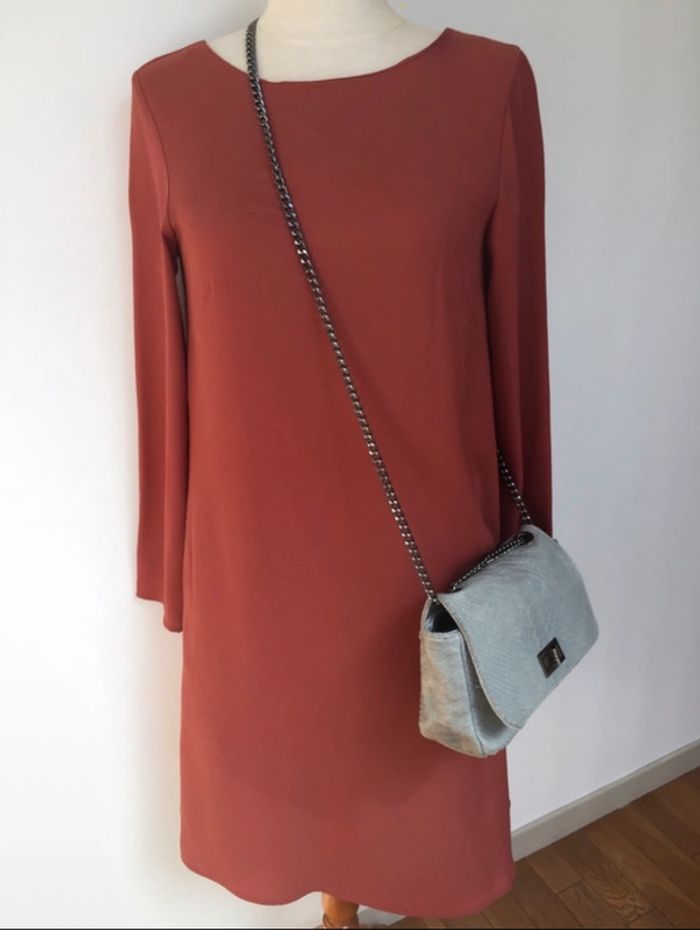 Sac cuir gris et chaines - photo numéro 3