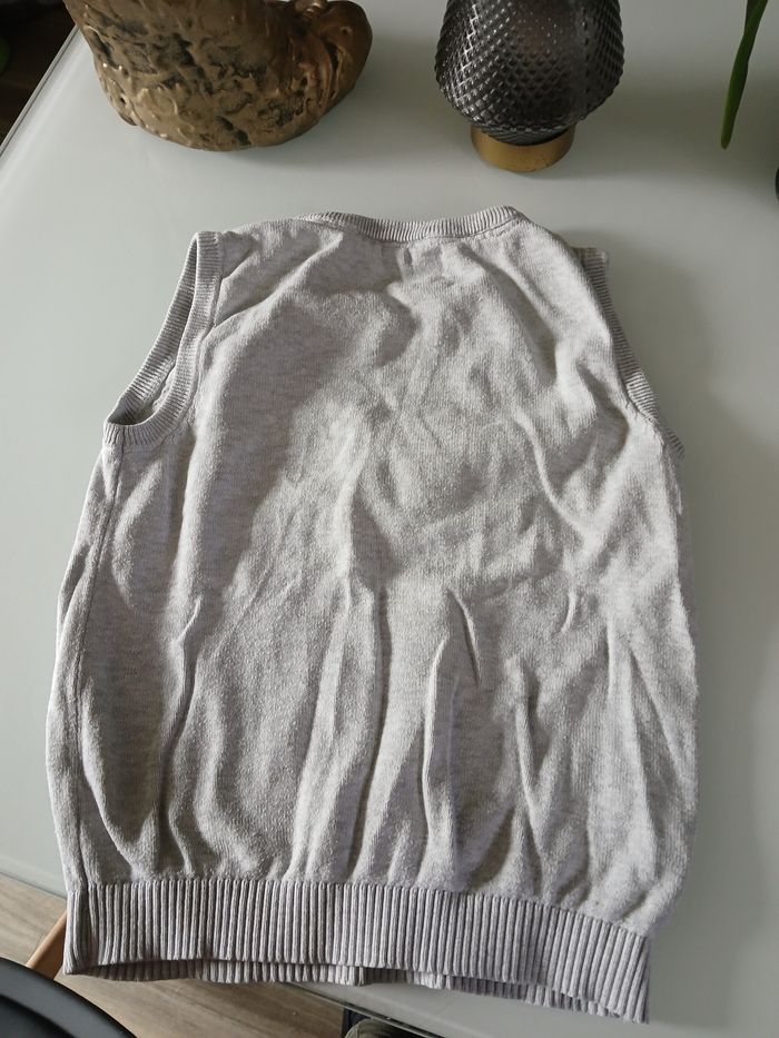 PULL SANS MANCHES GRIS KIABI - photo numéro 3