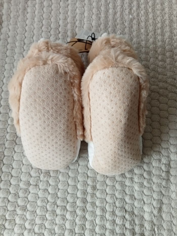 Chaussons 30/31 - photo numéro 5