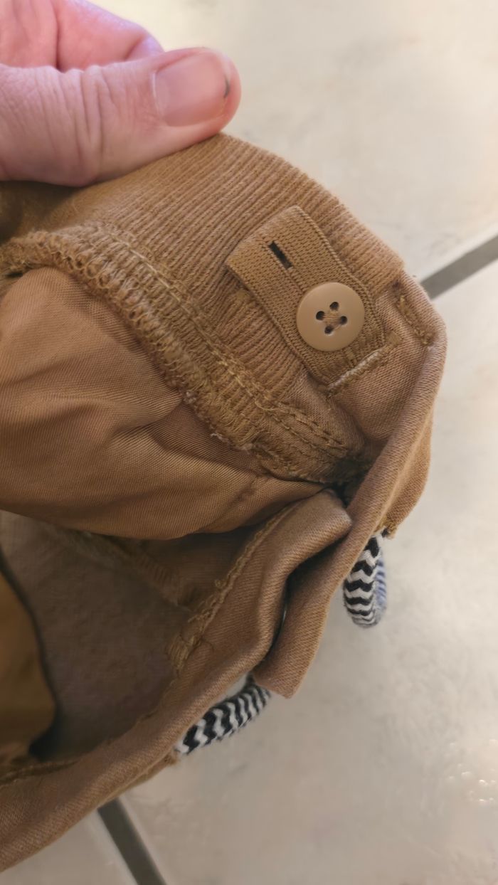 Neuf (non porté) 🏷💙 superbe jeans  3 ans garçon 💙🏷 - photo numéro 4