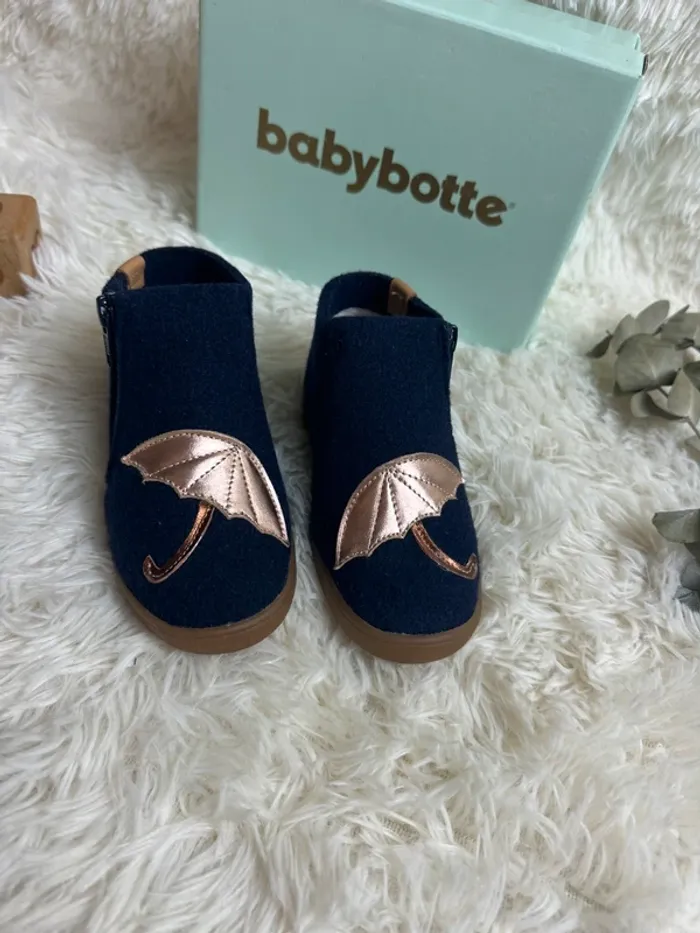 Paire de chaussons Babybotte taille 26 - photo numéro 2