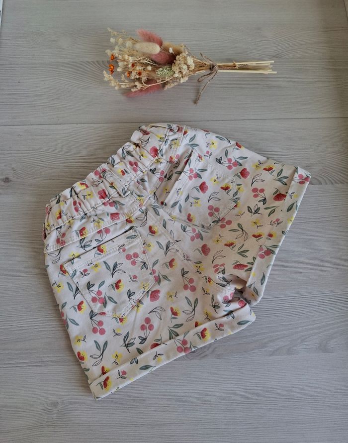 Lot ensemble fille short tee-shirt débardeur Tape à l'oeil TAO Gémo 4 ans - photo numéro 4