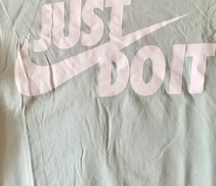 T-shirt Nike “Just do it” Taille S - photo numéro 2