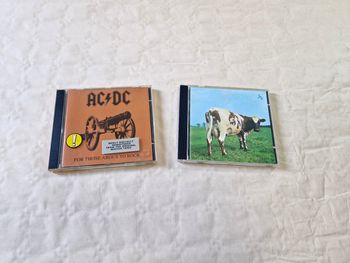 Lot de 2 album cd rock , ACDC , Pink Floyd