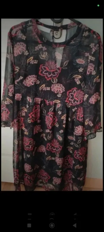 Robe noire à motif fleuri Promod S