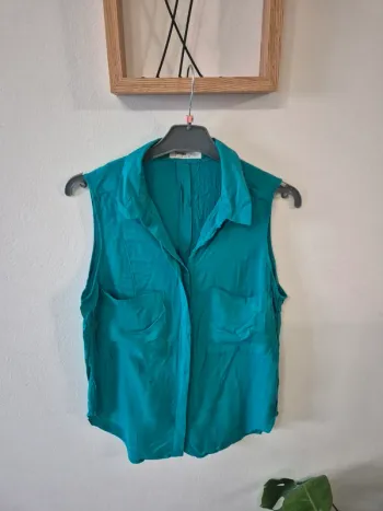 Blouse sans manches