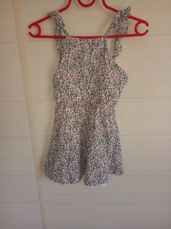 Robe orchestra 6 ans les bretelles se boutonnés et peuvent se croiser